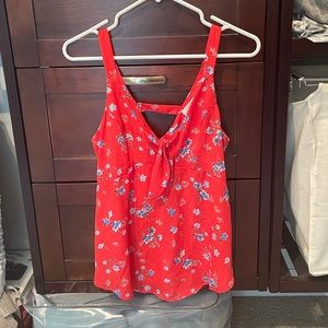 NWT Red tank top blouse with blue flowers. Size Sm